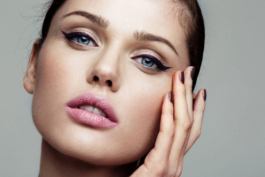 تزریق بوتاکس چشم گربه ای